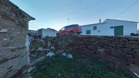 MORADIA T3 - COM SUITE - COM PROJECTO APROVADO - RECONSTRUIR - ALCARIAS GRANDES - CASTRO MARIM - ALGARVE