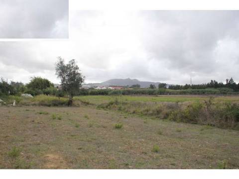 Terreno Industrializado no Ral - Terrugem