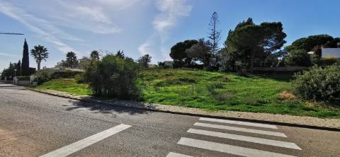 Terreno Urbano para construção de moradia.
