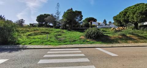 Terreno Urbano para construção de moradia.