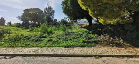 Terreno Urbano para construção de moradia.