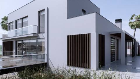 Moradia Isolada em construção com 4 suites de R/C e 1º piso com piscina e logradouro, garagem para 2 carros