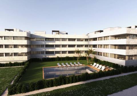 Apartamento T2 com 119 m2, varandas de 13 m2 e terraço de 6m2