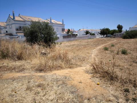 TERRENO URBANO COM 1720 M2 - PARA CONSTRUÇÃO - MORADIAS PREDIO - MANTA ROTA - VILA NOVA DE CACELA - VRSA