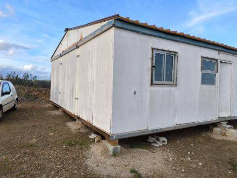 TERRENO COM 7.280 M2 - COM TERRAÇO - VISTA MAR - PRÓXIMO A CORTE DO GAGO - CASTRO MARIM - ALGARVE