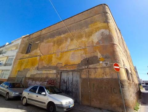 Terreno para construção - área de reabilitação urbana - Baixa de Olhão - zona Ribeirinha