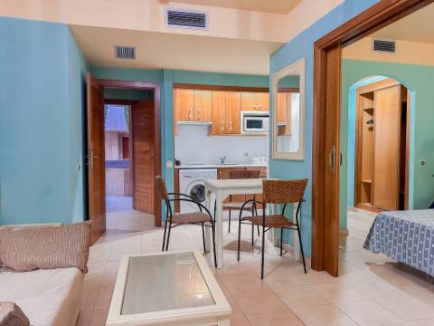 Apartamento T2 com Terraço e Garagem - 1º Linha de Praia - Isla Canela