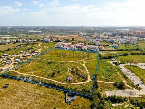 Terreno com viabilidade construção