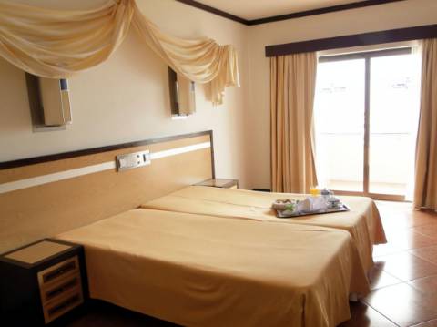 APARTAMENTO T1 mobilado c/ RENDIMENTO Albufeira