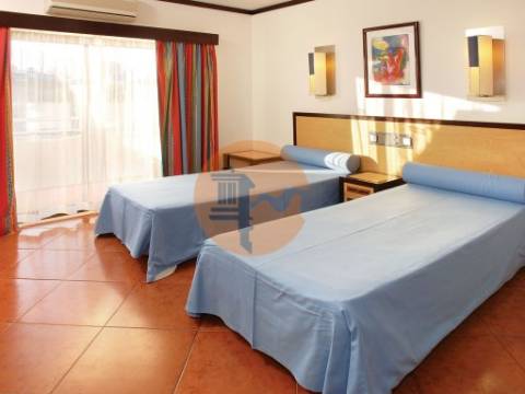 APARTAMENTO T1 mobilado c/ RENDIMENTO Albufeira