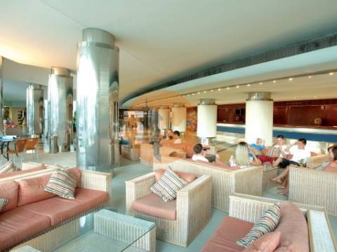 APARTAMENTO T1 mobilado c/ RENDIMENTO Albufeira