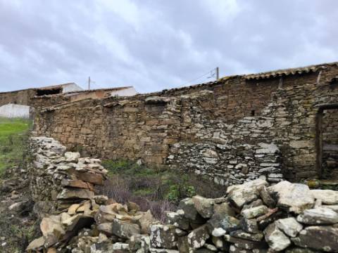 RUINA PARA RECONSTRUIR - VISTA MAR - COM LOGRADOURO - EM VALE DE EBROS - FAZ FATO - CONCEIÇÃO DE TAVIRA - ALGARVE