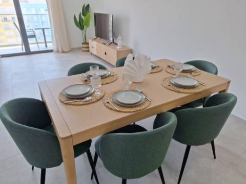 Apartamento T2 no centro de Armação de Pêra