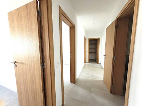 Apartamento T2 no centro de Armação de Pêra