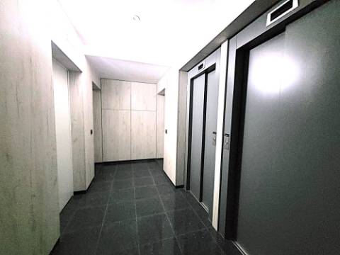 Apartamento T2 no centro de Armação de Pêra