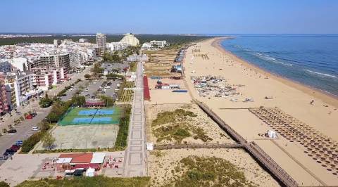 Apartamento T1+1 com Equipamentos Modernos | 1ª Linha de Praia - Monte Gordo