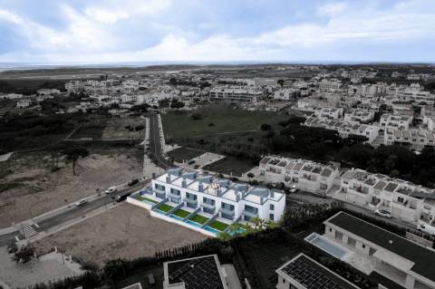 Moradia em Banda T4 no Empreendimento RIA TERRACES, Faro, Algarve