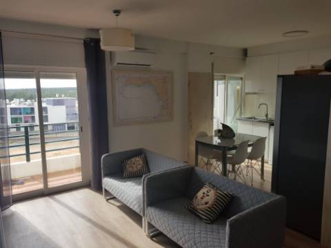 T2 com Terraço de 23m2 em Monte Gordo na Primeira Linha, Vista Mar