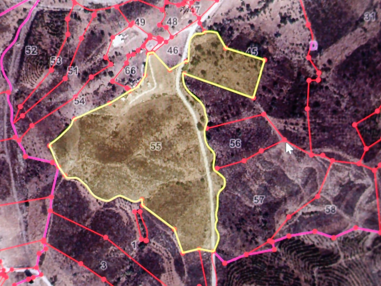 TERRENO COM 85.380 M2 - COM RUINAS - POÇO COM ÁGUA - POSSIBILIDADE DE CONSTRUÇÃO - MORADIA - TURISMO - BELICHE - CASTRO MARIM - ALGARVE