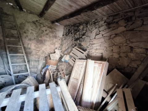 MORADIA EM RUINA PARA RECONSTRUIR - COM LOGRADOURO - VISTA MAR - QUEBRADAS - CASTRO MARIM - ALGARVE