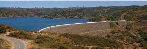 Terreno Rústico com 48.160 m² Natureza, Tranquilidade e Potencial perto da Barragem do Beliche