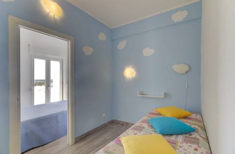 Apartamento T1+1 com vista mar e pinhal - luminoso e com duas varandas.