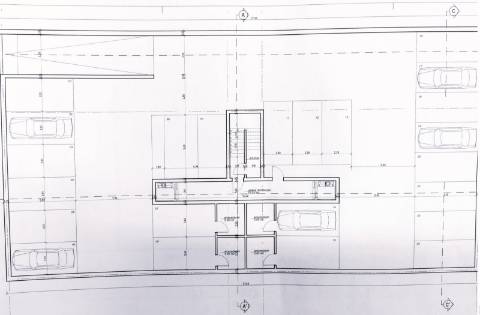 Negócio Imperdível: Lote em Olhão para Prédio de 20 Apartamentos! Areas entre os 81m2 e 152m2