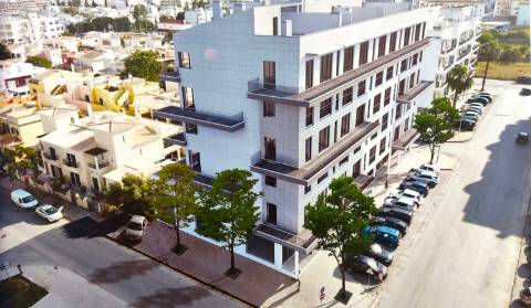 Negócio Imperdível: Lote em Olhão para Prédio de 20 Apartamentos! Areas entre os 81m2 e 152m2