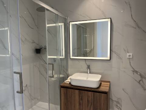 Magnifica Penthouse T3 com 3 WC, 2 lugares de estacionamento e elevador!