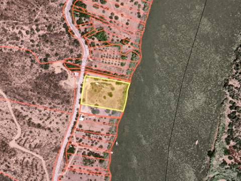 TERRENO COM 5.760 M² - COM FURO - ACESSO DIRETO À ÁGUA - JUNTO AO RIO GUADIANA - ALCOUTIM - ALGARVE