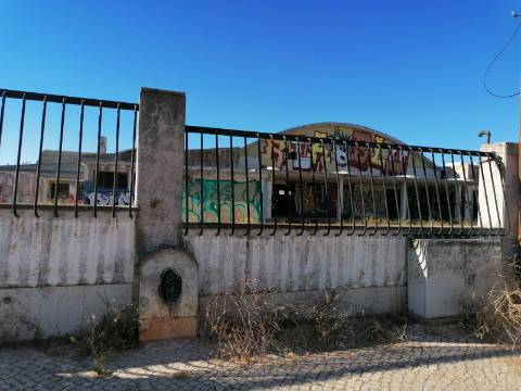 Terreno com Projeto Aprovado para 150 fogos - Olhão.
