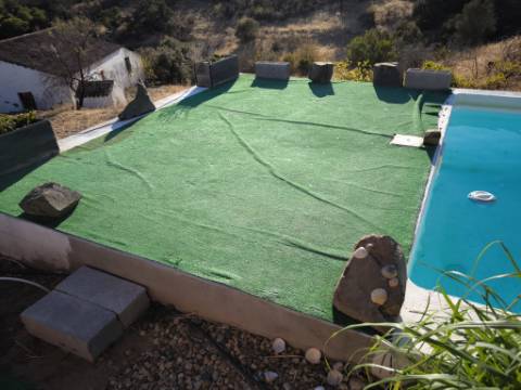 MORADIA - CASA DE MADEIRA T1 - COM PISCINA - ARRENDAMENTO DE SETEMBRO A JUNHO - ALCARIAS GRANDES - CASTRO MARIM - ALGARVE
