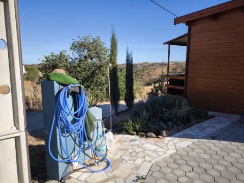 MORADIA - CASA DE MADEIRA T1 - COM PISCINA - ARRENDAMENTO DE SETEMBRO A JUNHO - ALCARIAS GRANDES - CASTRO MARIM - ALGARVE