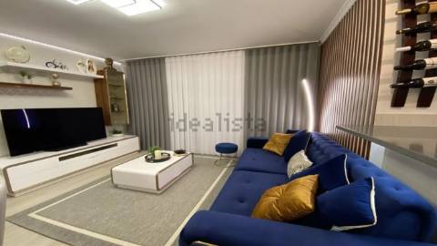 Apartamento T3 de Alto Padrão a 300m da Praia - Elegância, Conforto e Rentabilidade Garantida