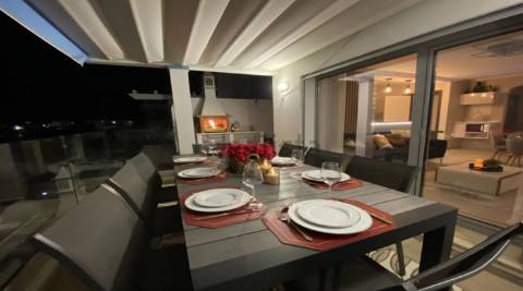 Apartamento T3 de Alto Padrão a 300m da Praia - Elegância, Conforto e Rentabilidade Garantida