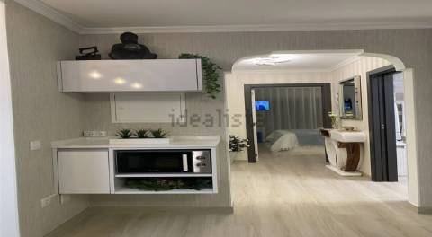 Apartamento T3 de Alto Padrão a 300m da Praia - Elegância, Conforto e Rentabilidade Garantida