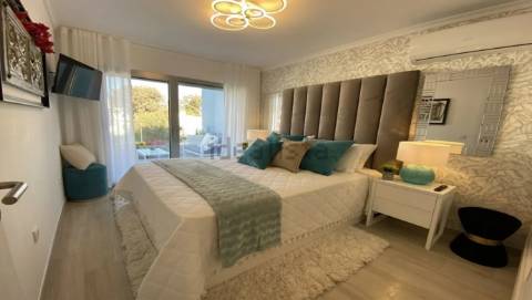 Apartamento T3 de Alto Padrão a 300m da Praia - Elegância, Conforto e Rentabilidade Garantida