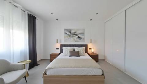 Apartamento T3 totalmente renovado! Olhão Centro