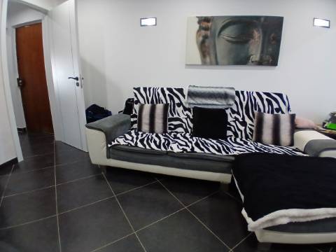 Apartamento T3 totalmente renovado! Olhão Centro