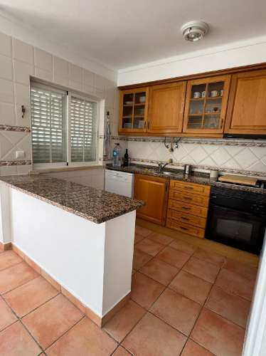 Andar de Moradia T1+2 Manta Rota Arrendamento Outubro a Maio