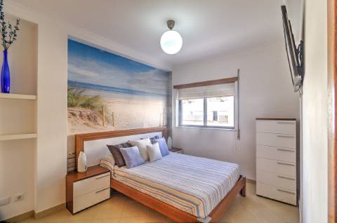 Duplex Premium com Garagem Privativa e Vista Deslumbrante sobre o Rio Guadiana