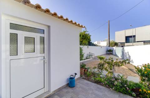 Encantadora moradia T2+1, a poucos metros da Ria Formosa, Cabanas de Tavira