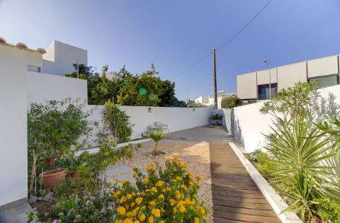 Encantadora moradia T2+1, a poucos metros da Ria Formosa, Cabanas de Tavira