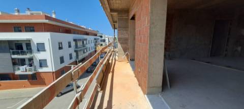 Apartamento T3, 2.º andar com vista mar e linhas modernas em Tavira