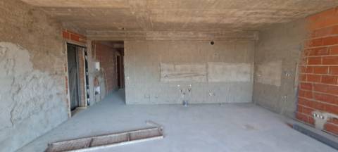 Apartamento T3, 2.º andar com vista mar e linhas modernas em Tavira