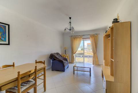 Apartamento T3 | 3.º Andar | Sul/Nascente | Vila Real de Santo António