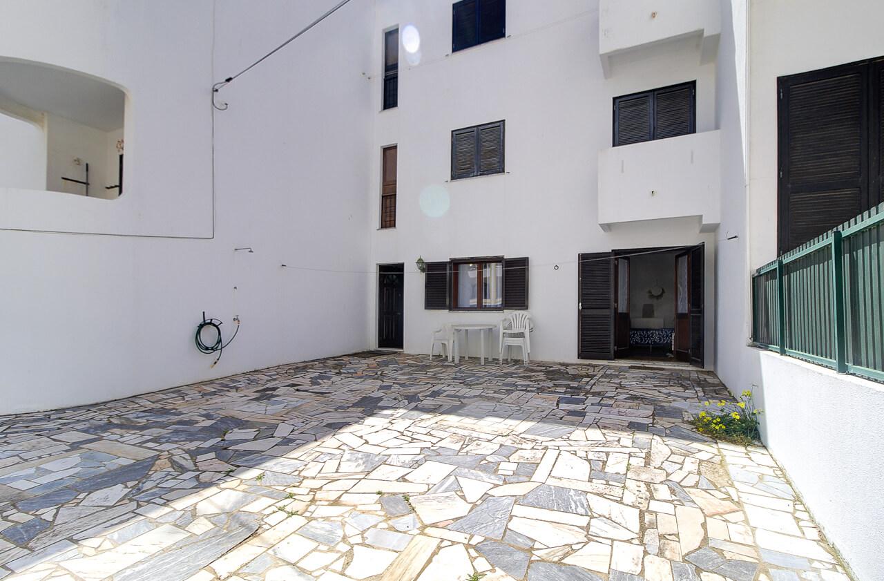 Apartamento T1 com Terraço Privativo de 90 m² - Um Exclusivo em Monte Gordo