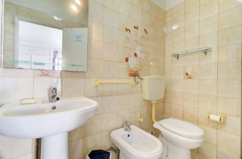 Apartamento T1 com Terraço Privativo de 90 m² - Um Exclusivo em Monte Gordo