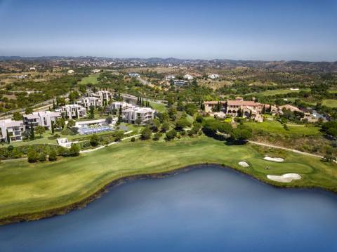 Apartamento T2 com terraço 43.02m2 sito no Golf Monte Rei