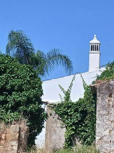 Moradia térrea para habitação em Moncarapacho - Olhão